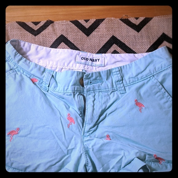 3/$25-old Navy flamingo shorts - Picture 1 of 3